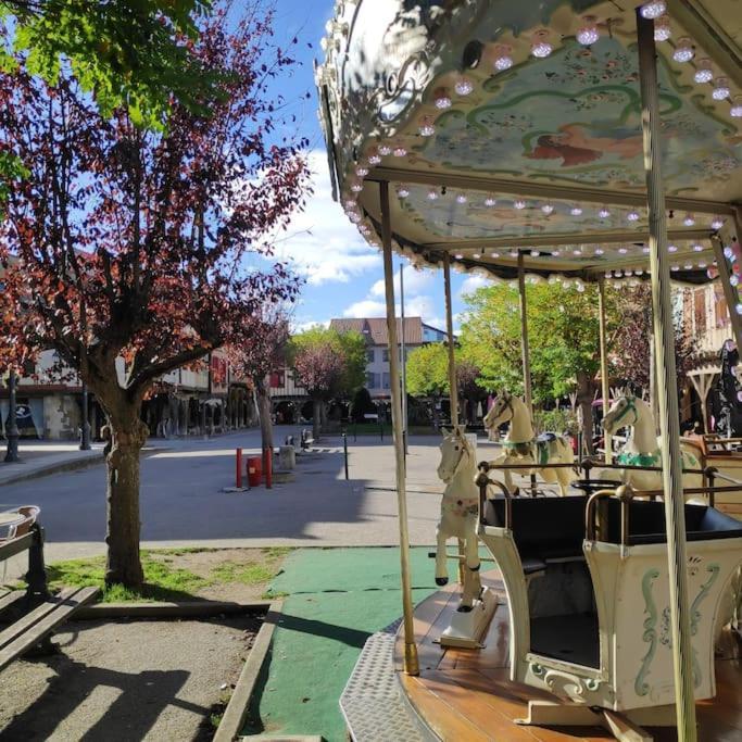 Maison Cosy Et Conviviale, Le B7 Besset Bagian luar foto