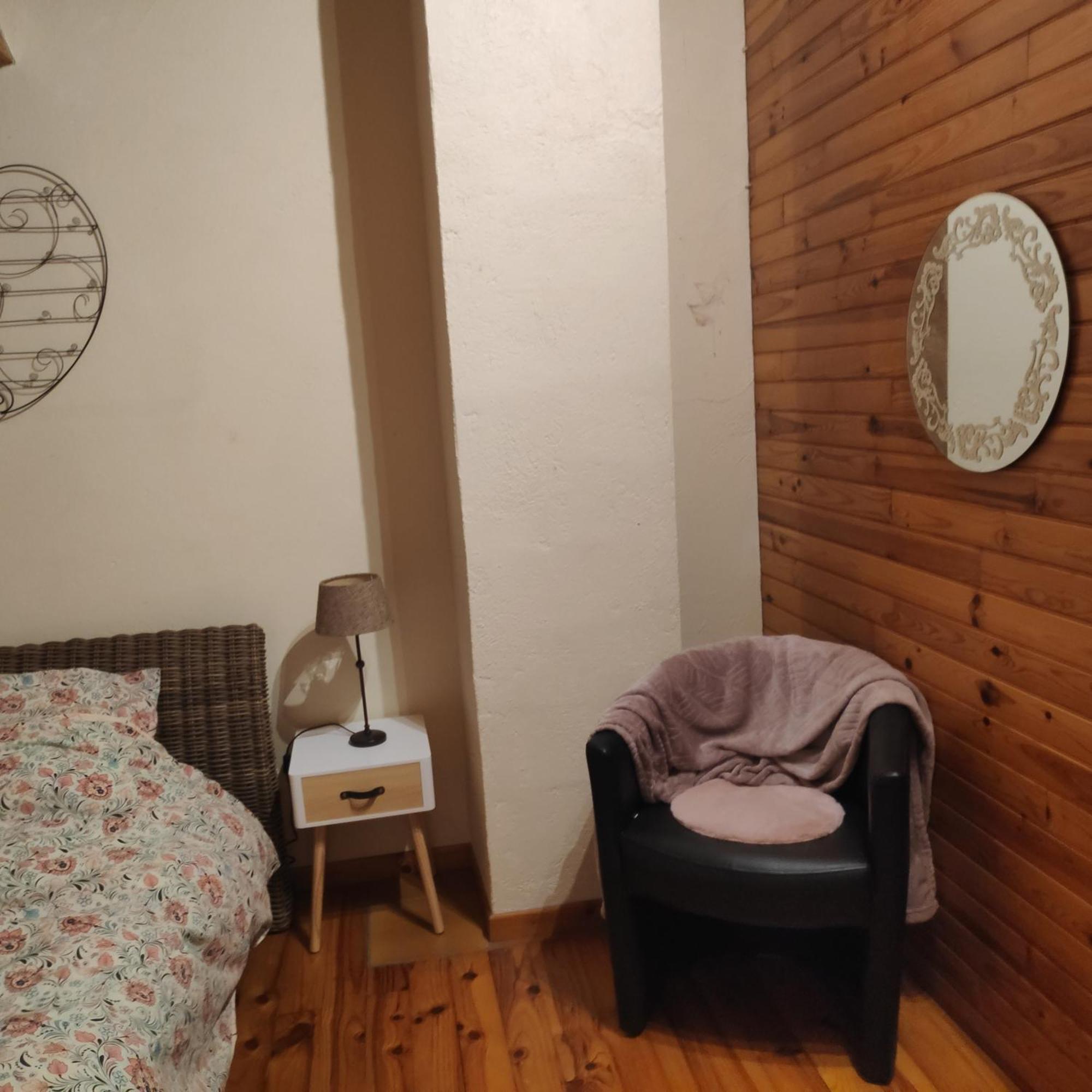 Maison Cosy Et Conviviale, Le B7 Besset Bagian luar foto